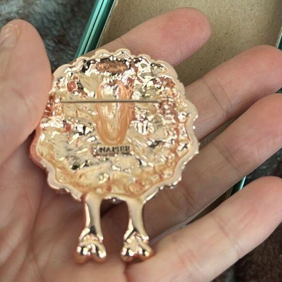 Adorable Napier rose gold with faux pearl sheep Brooch - Picture 3 of 4
